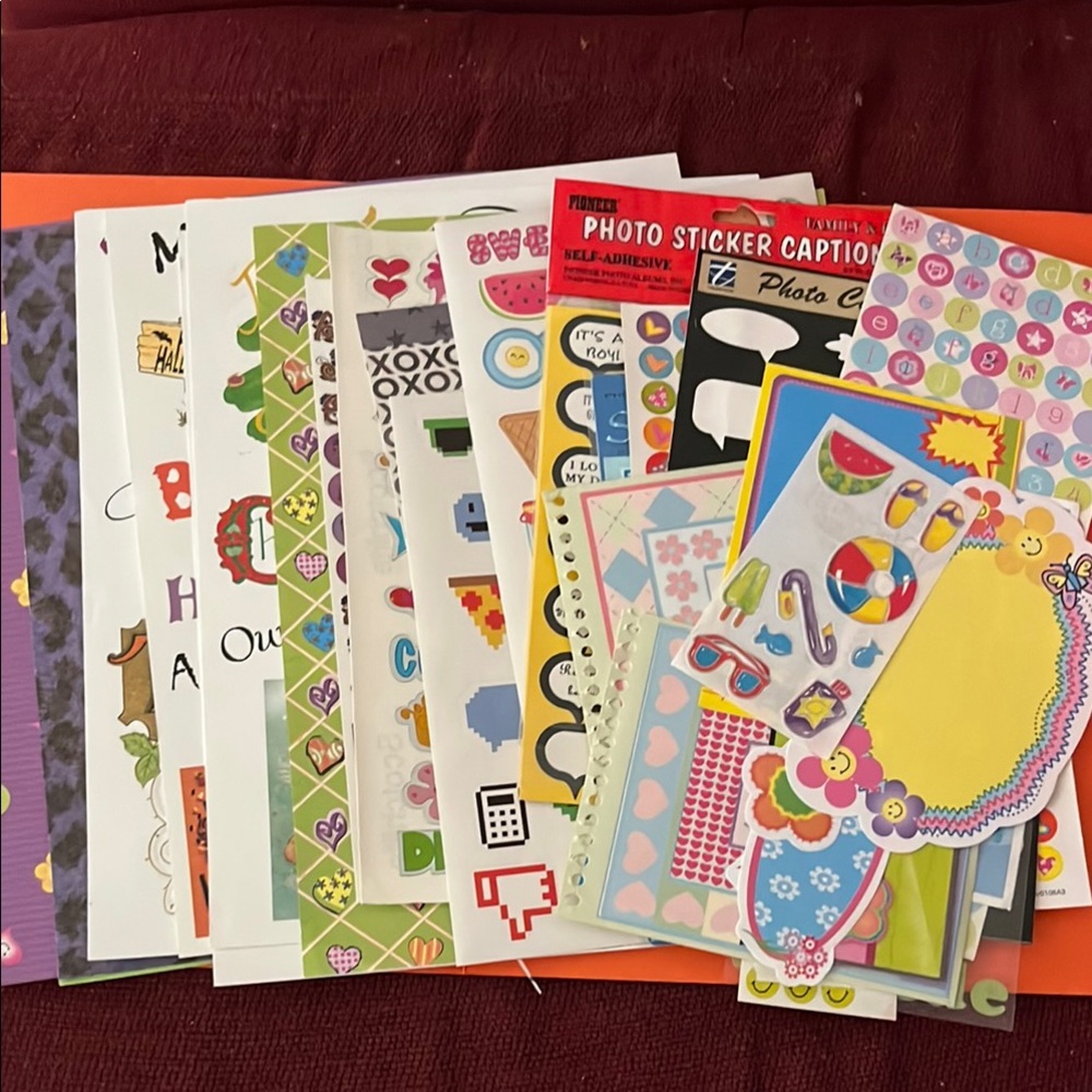 Craft Paper, Stickers